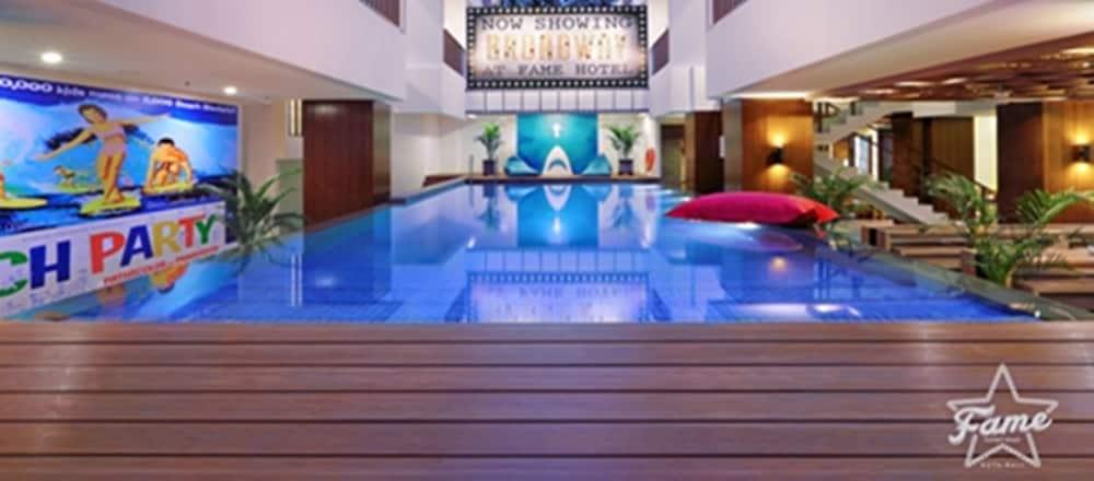 Fame Hotel Sunset Road Kuta  Ngoại thất bức ảnh