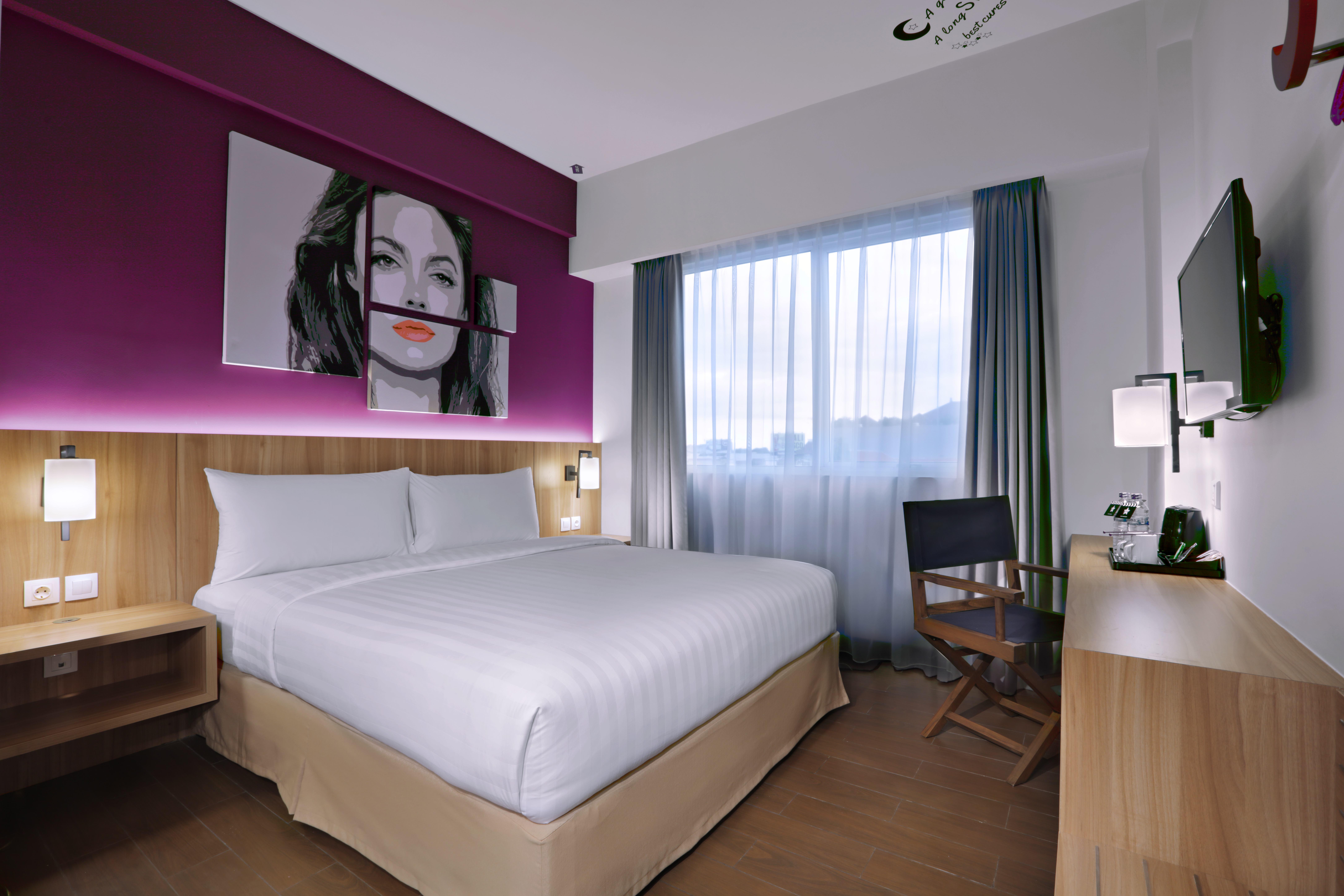 Fame Hotel Sunset Road Kuta  Ngoại thất bức ảnh