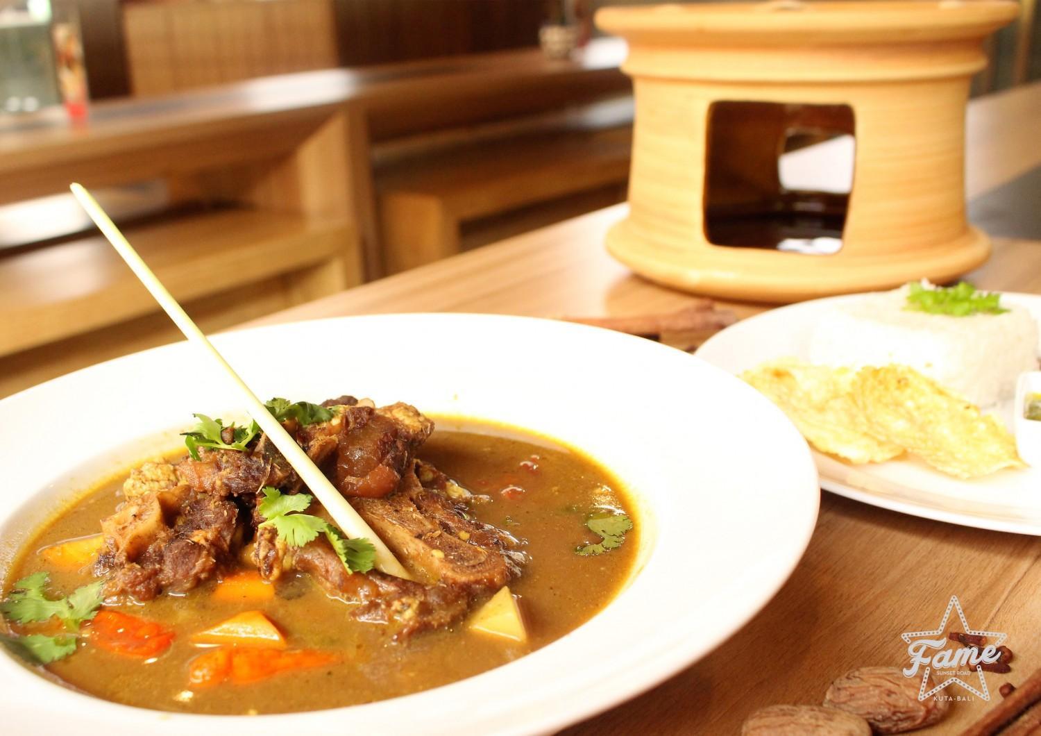 Fame Hotel Sunset Road Kuta  Ngoại thất bức ảnh