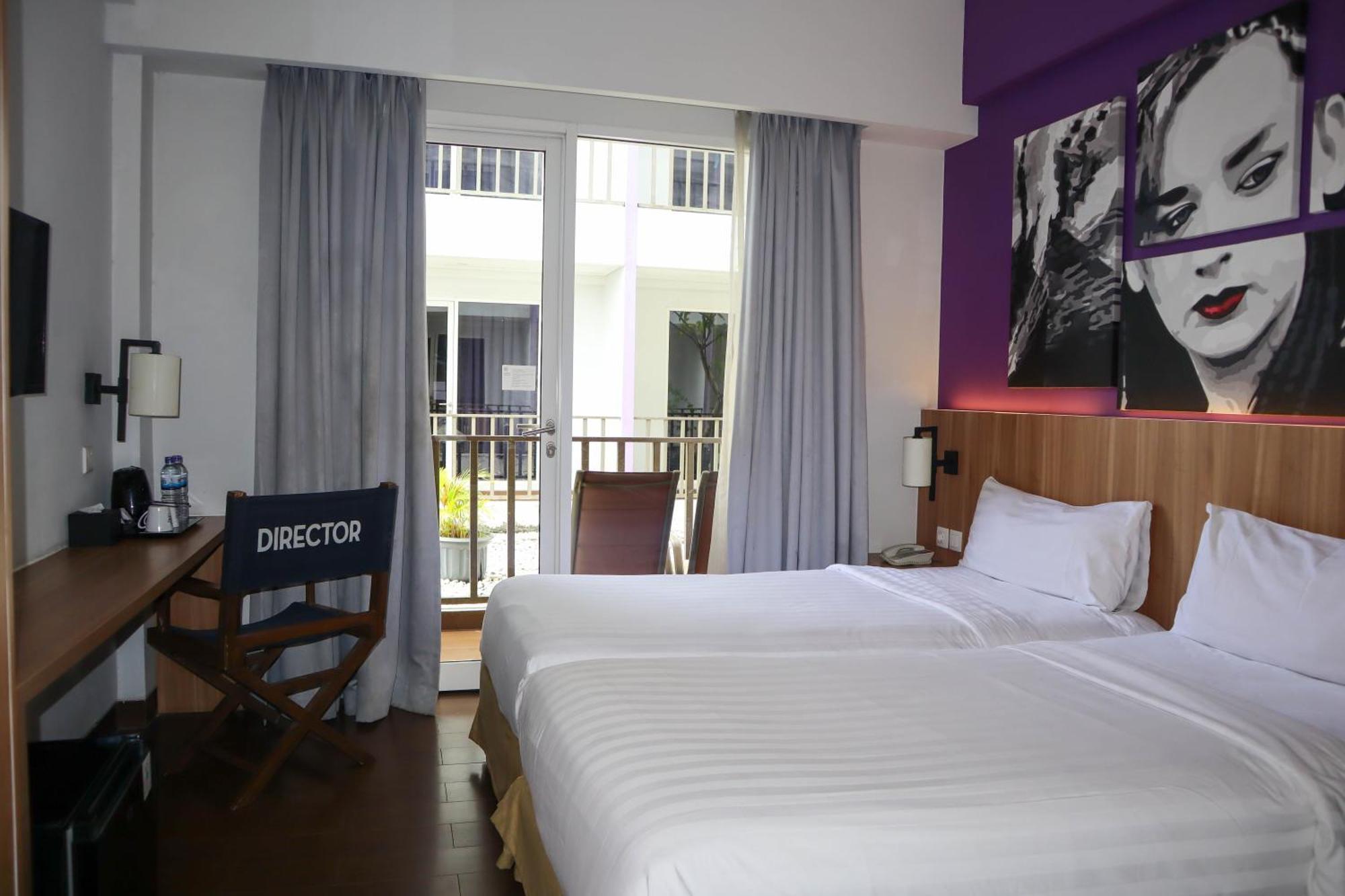 Fame Hotel Sunset Road Kuta  Ngoại thất bức ảnh