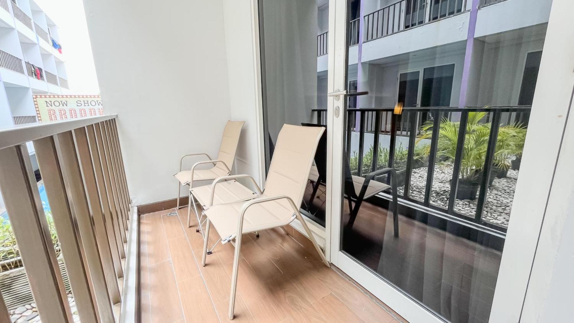 Fame Hotel Sunset Road Kuta  Ngoại thất bức ảnh