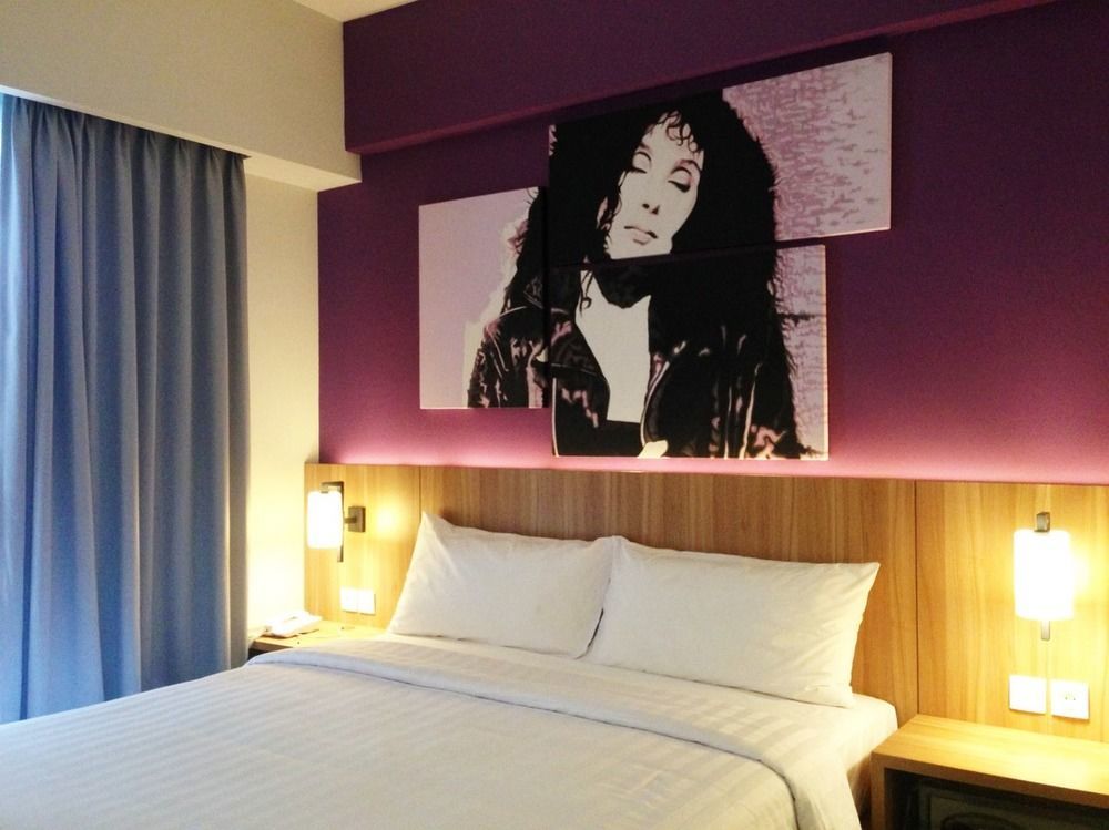 Fame Hotel Sunset Road Kuta  Ngoại thất bức ảnh