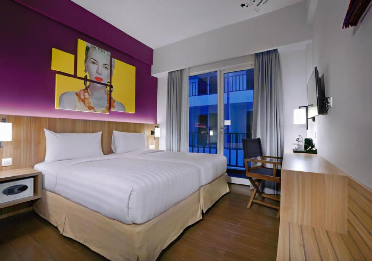 Fame Hotel Sunset Road Kuta  Ngoại thất bức ảnh